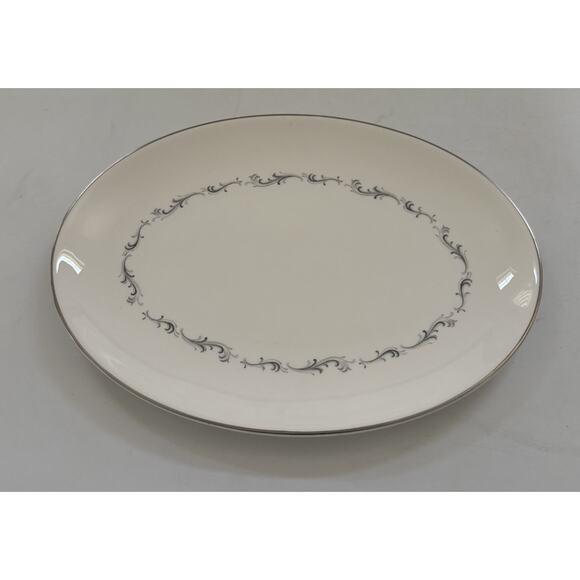 Royal Doulton Coronet H4947 England Bone China‎ Oval 16" Serving Platter - Picture 1 of 7